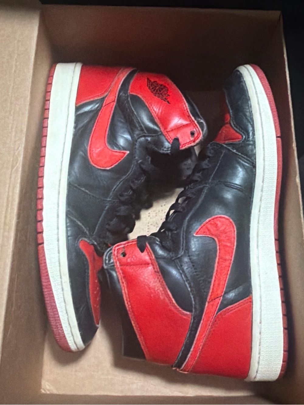 AIR JORDAN 1 RETRO 2001 BRED BANNED MEN SZ 10 136066-061 RARE